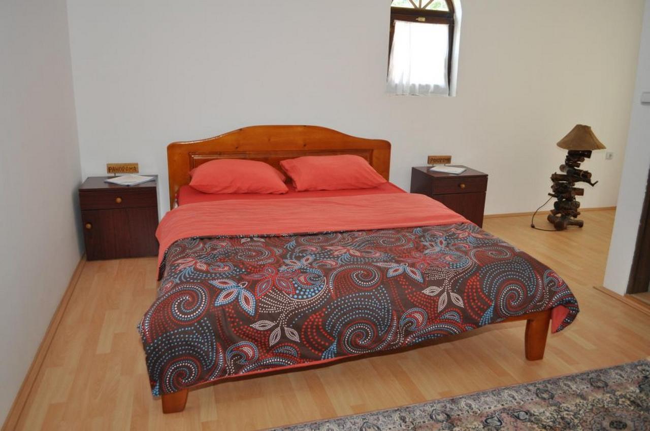 Panorama Lomnica Bed & Breakfast Despotovac Exterior photo