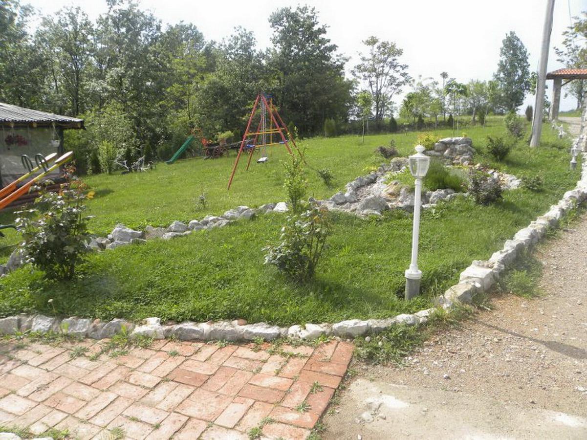 Panorama Lomnica Bed & Breakfast Despotovac Exterior photo